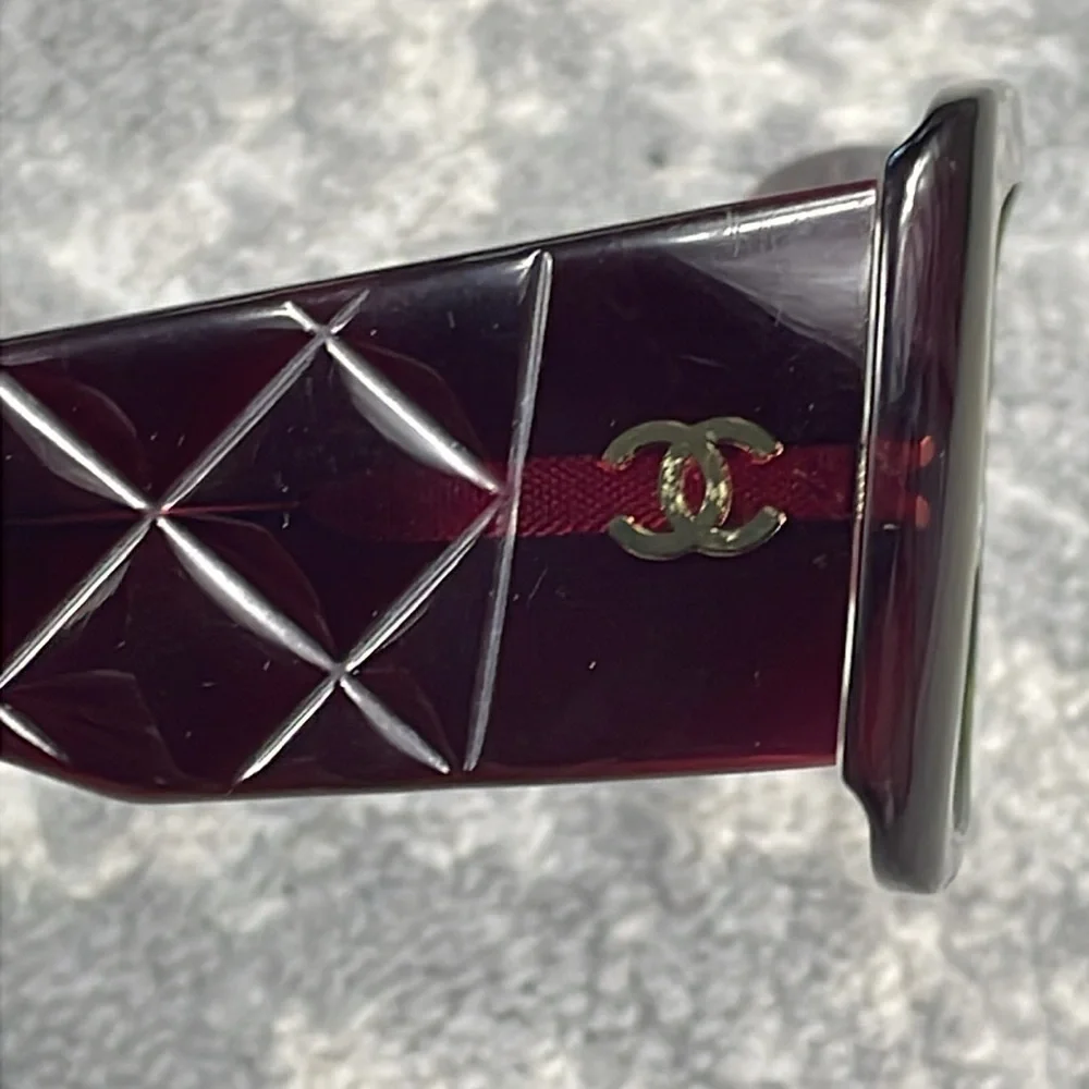 Chanel Acetate Quilted CC Glasses Frames Amber Brown Color Change Green Rim